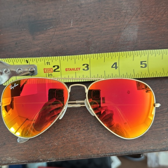 Reflective Ray-Ban aviator sunglasses - Picture 2 of 3
